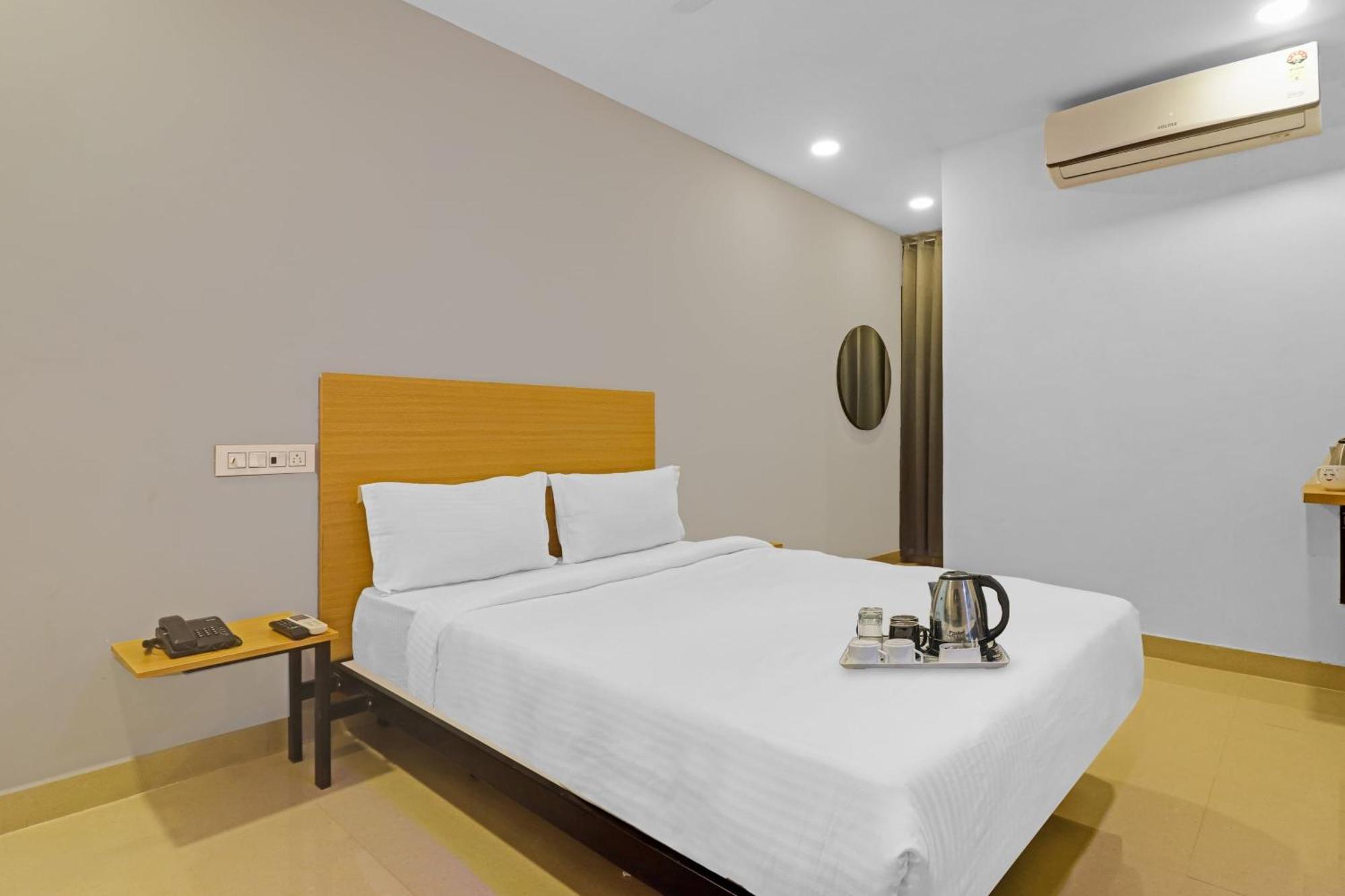 Super Townhouse Che Sigma Otel Haydarabad Dış mekan fotoğraf