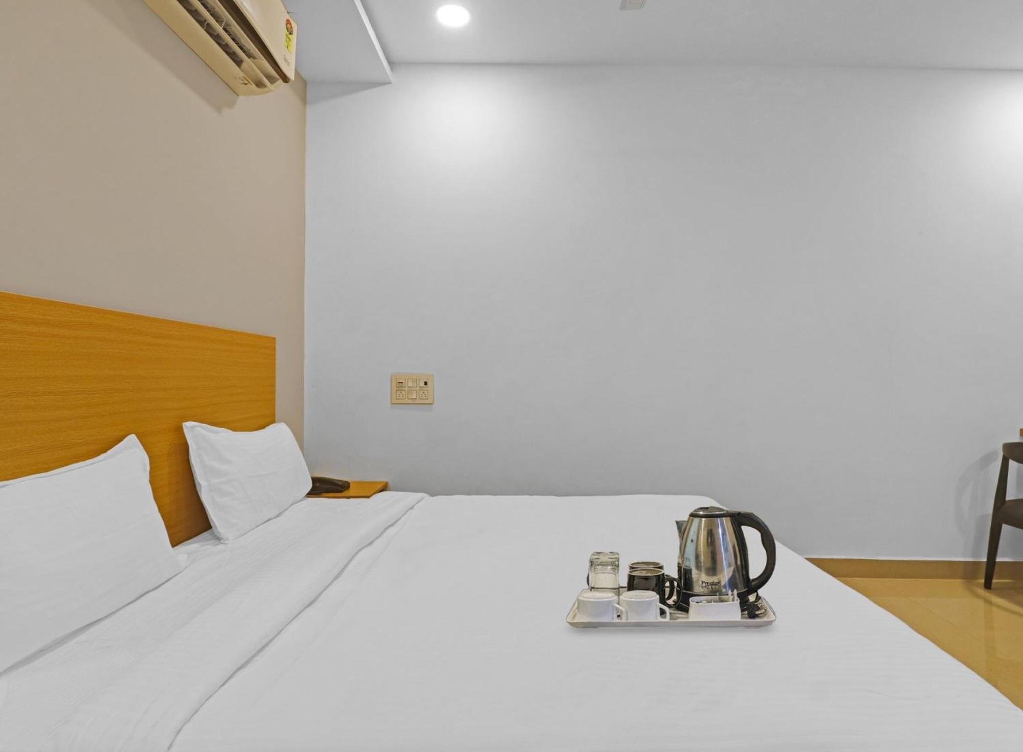 Townhouse Che Sigma Otel Haydarabad Dış mekan fotoğraf