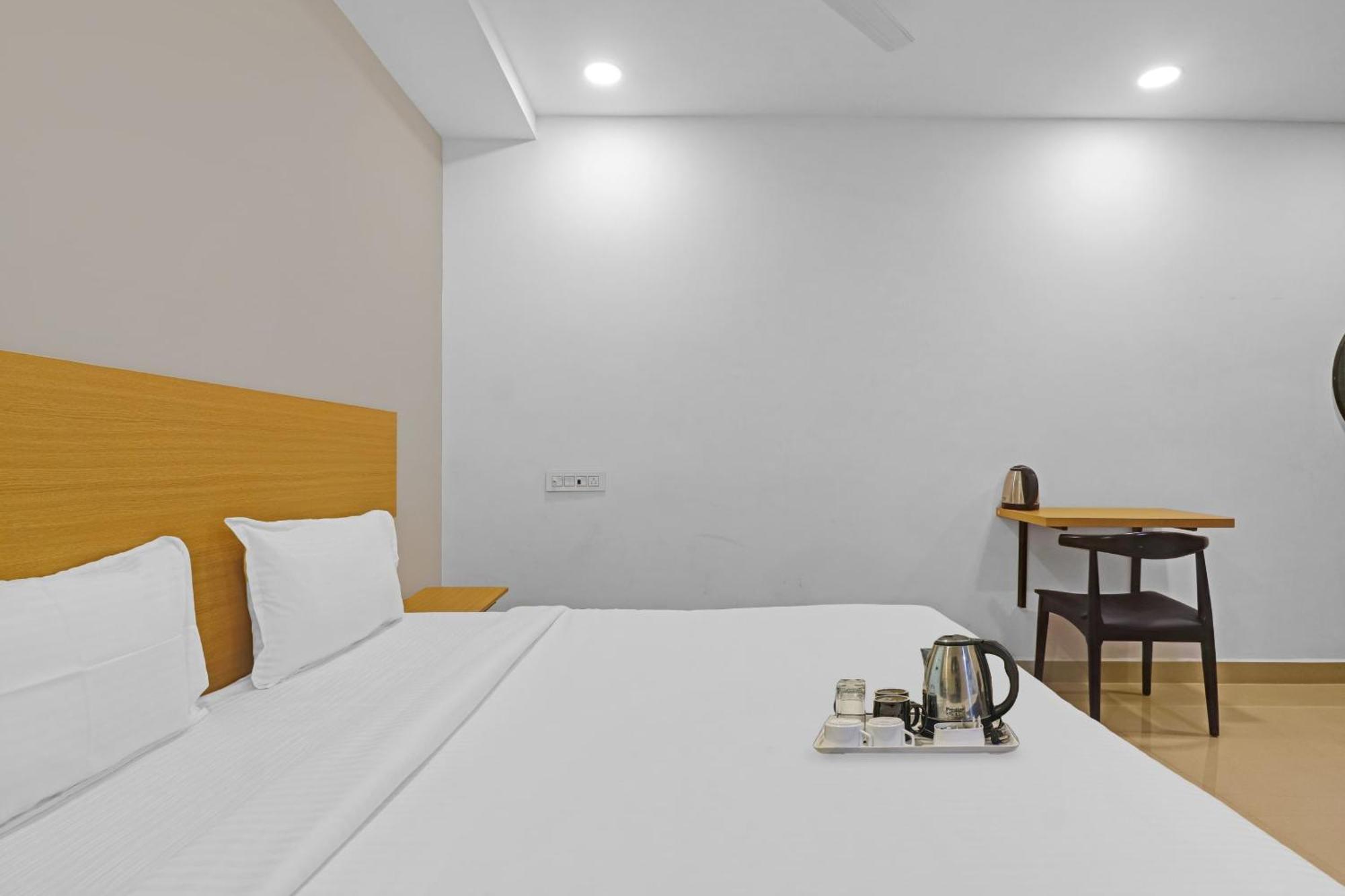 Super Townhouse Che Sigma Otel Haydarabad Dış mekan fotoğraf