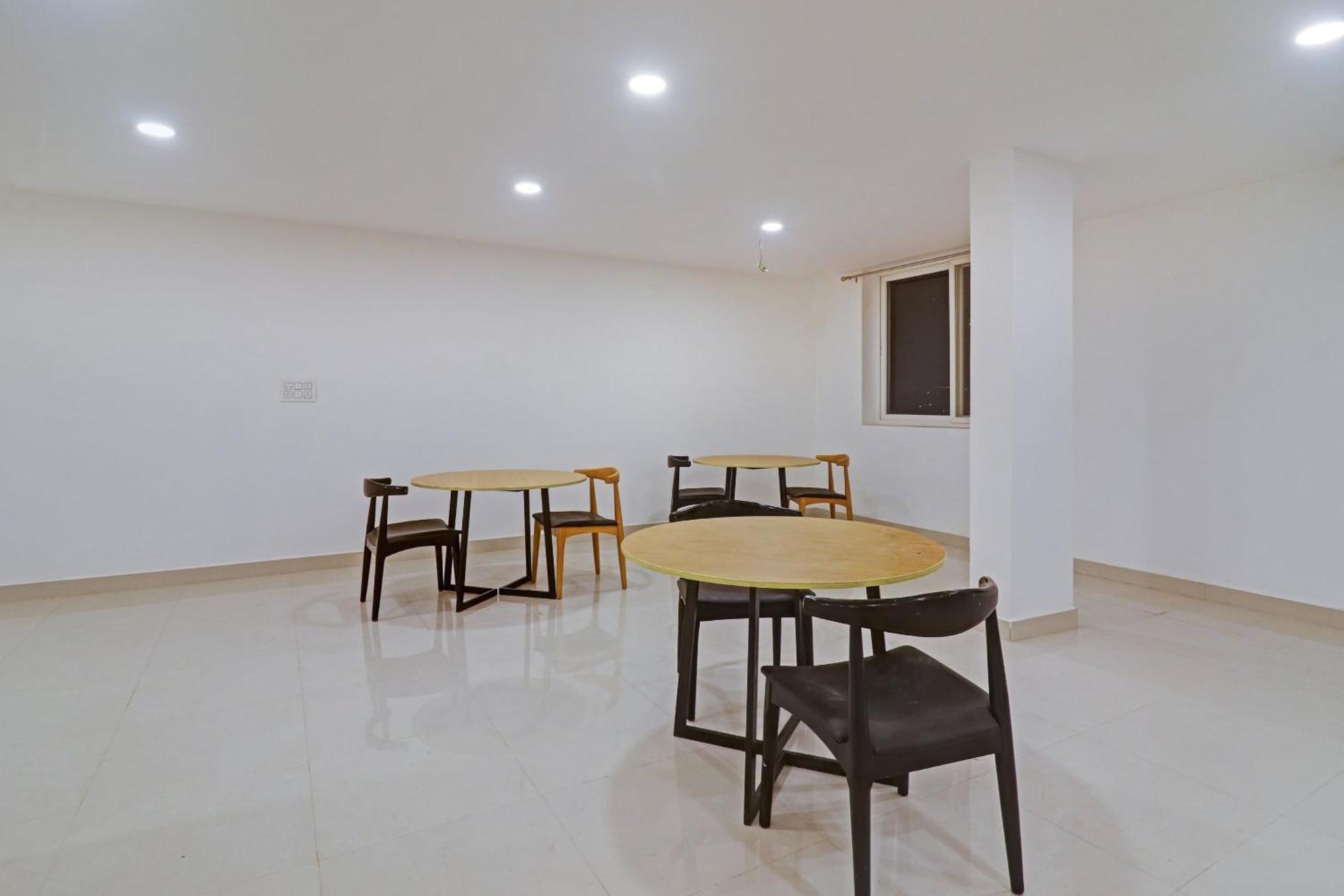 Super Townhouse Che Sigma Otel Haydarabad Dış mekan fotoğraf