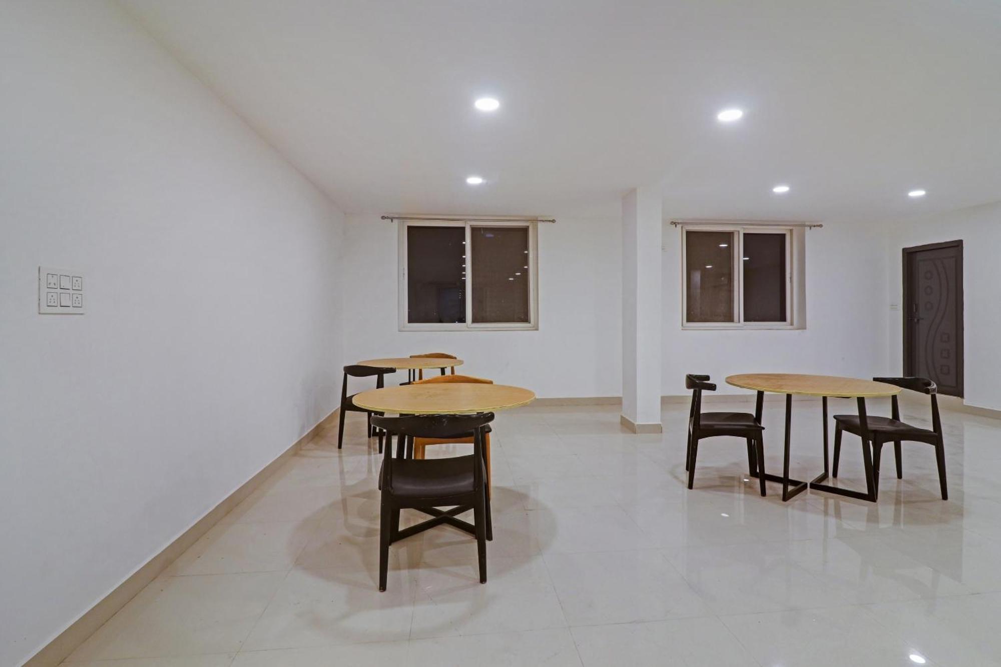 Townhouse Che Sigma Otel Haydarabad Dış mekan fotoğraf