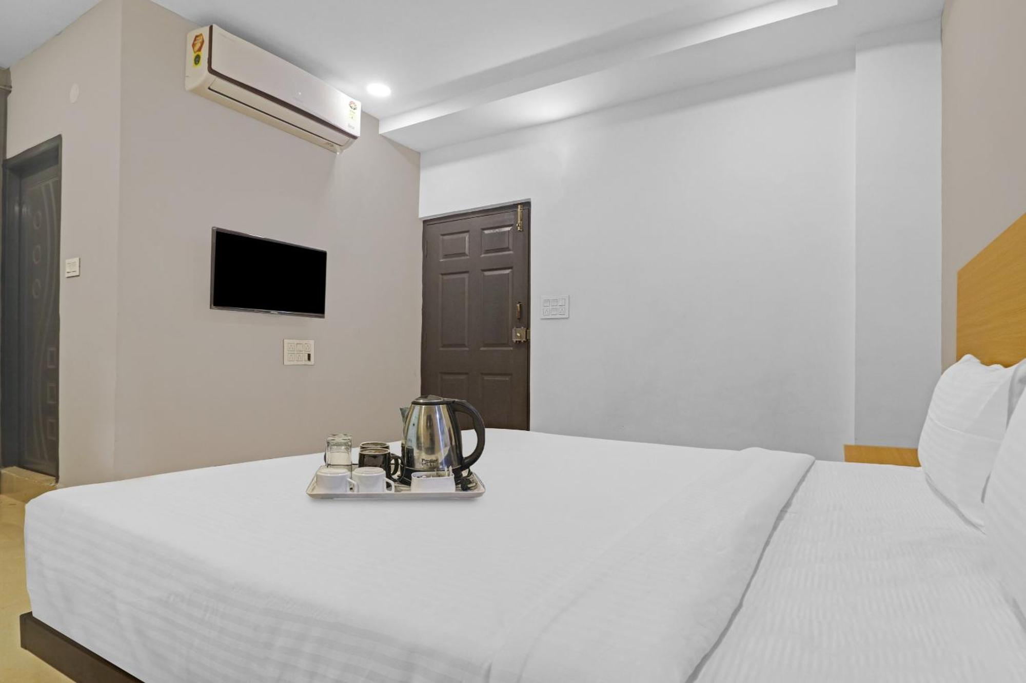 Super Townhouse Che Sigma Otel Haydarabad Dış mekan fotoğraf